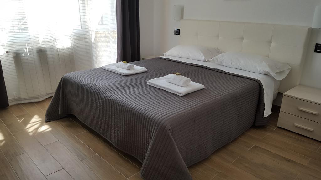 Luce Di Luna Luxury Suites Řím Exteriér fotografie